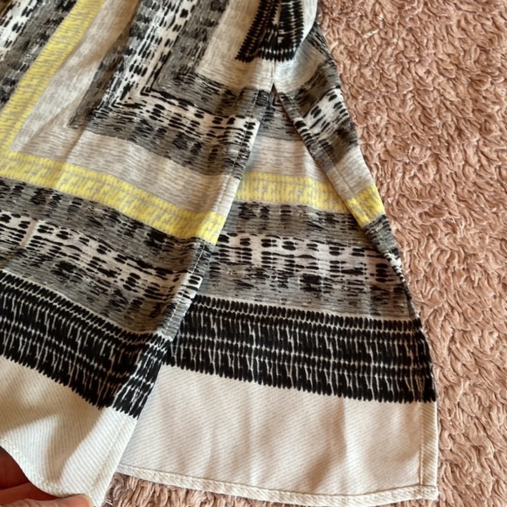 BCBGMAXAZRIA Womens Sleeveless Blouse - sz Small - Picture 10 of 14